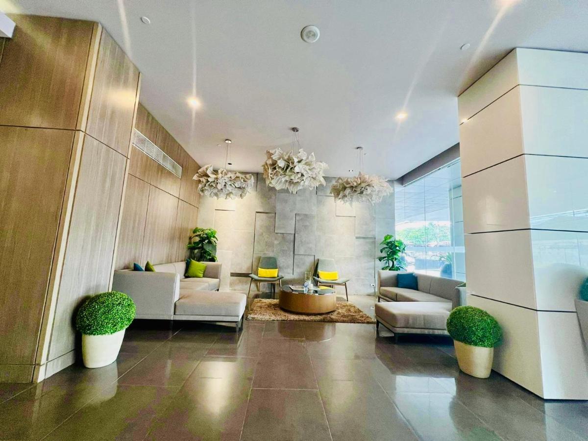 Aeon Towers Studio Suite Davao Экстерьер фото