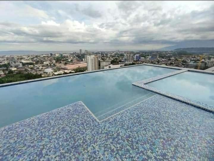 Aeon Towers Studio Suite Davao Экстерьер фото