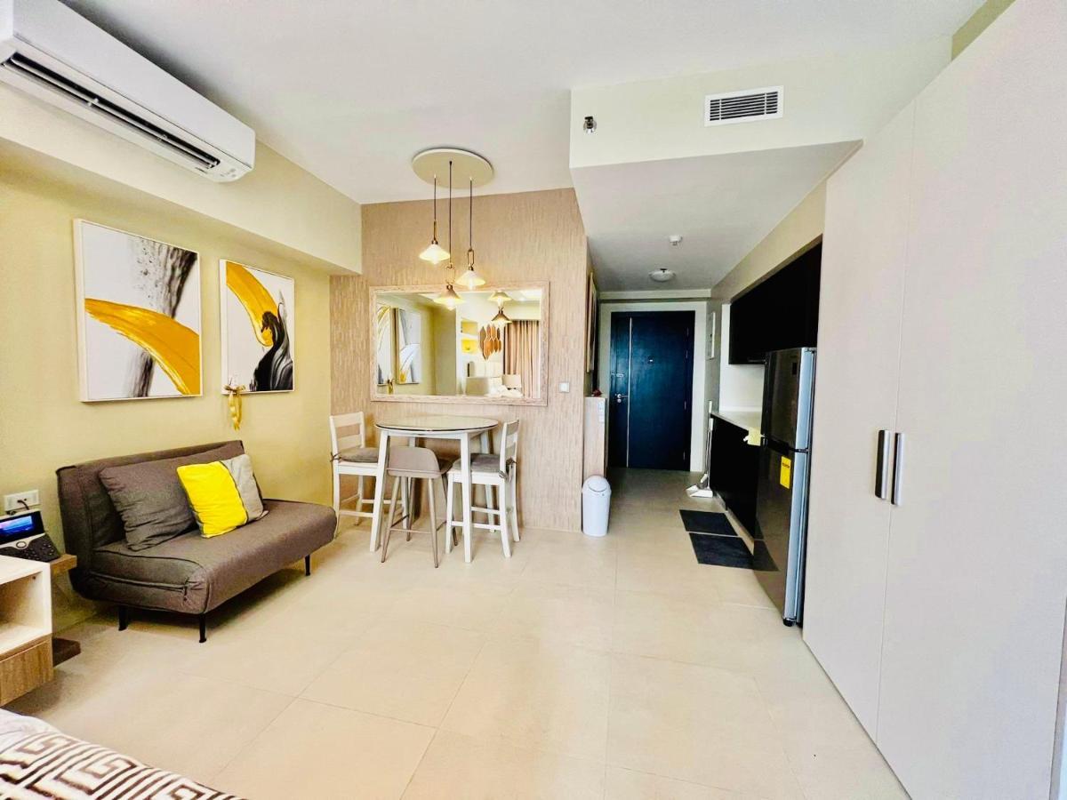Aeon Towers Studio Suite Davao Экстерьер фото